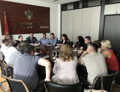Kuševija o Zakonu o izvršenju Odluke Ustavnog suda: Pravo na mjesečnu naknadu za korisnice kojima je njihovom voljom prestao radni odnos na određeno vrijeme