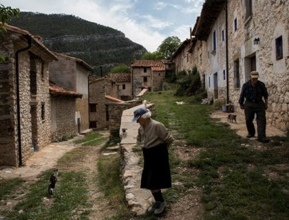Dvoje penzionera jedini stanovnici pustog španskog sela
