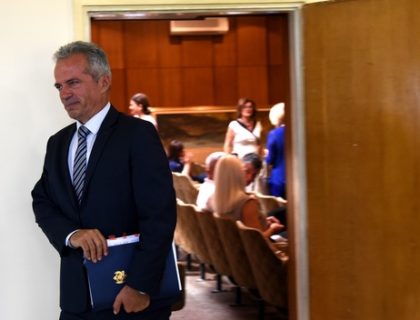 Purišić tražio da se tajno pregovara o spornim izmjenama zakona