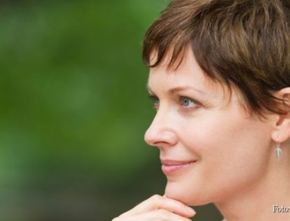 3 rizična simptoma menopauze: evo na šta žene u klimaksu obavezno treba da obrate pažnju