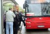 Visina penzije ubuduće bi MOGLA DA DIKTIRA cenu mesečne karte za gradski prevoz