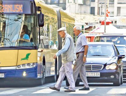 Vojni penzioneri traže da im se vrate umanjene penzije