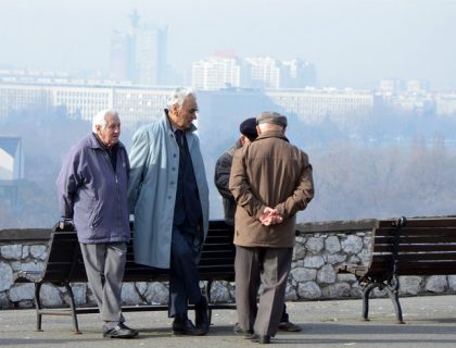 NOVI POSLOVNI TREND U REGIONU Nema radnika pa zapošljavaju penzionere
