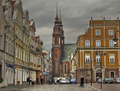 Poljska ukida poreze kako bi privukla mlade da se vrate