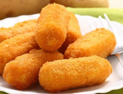 Kroketi od krompira punjeni viršlama