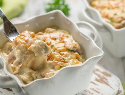 Salata sa piletinom, sirom i šampinjonima