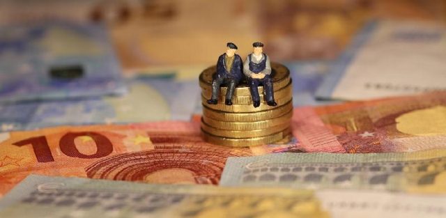 Prvo povećanje penzija u februaru