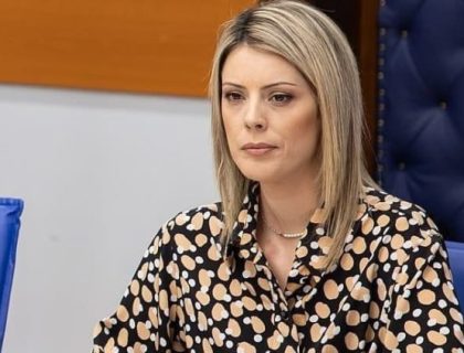 NOVAKOVIĆ ĐUROVIĆ: Korisnicima srazmjernih penzija povećati primanja na 450 eura
