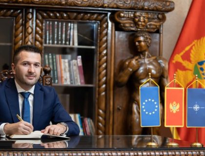 Pejović: Opoziciji je cilj da plate i penzije vrate na nekadašnje iznose