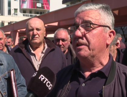 Penzioneri KAP-a isplatu novca traže do kraja godine